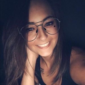 Meet your Posher, Alyshia